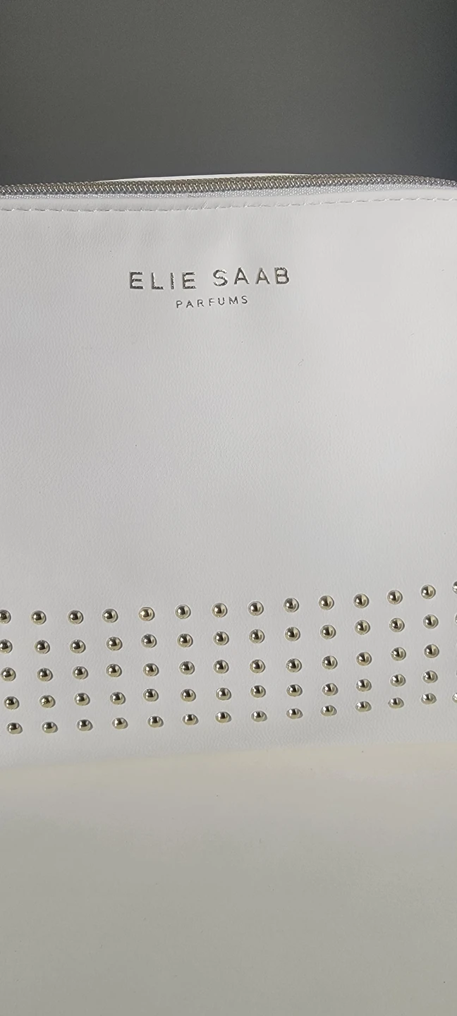 Elie Saab Cosmetics Bag with Skincare Samples - photo 3