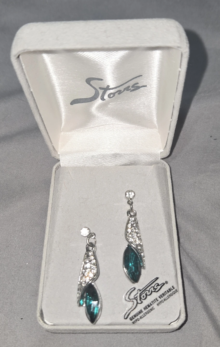 Emerald Crystal Drop Earrings