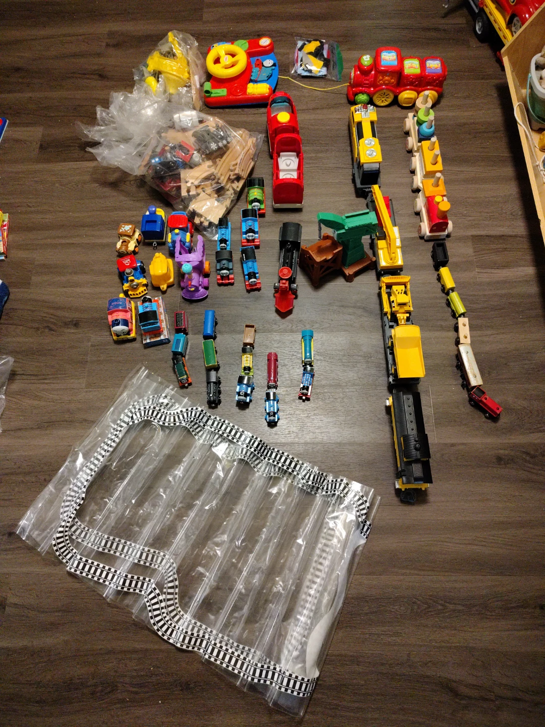 Preschool train theme items