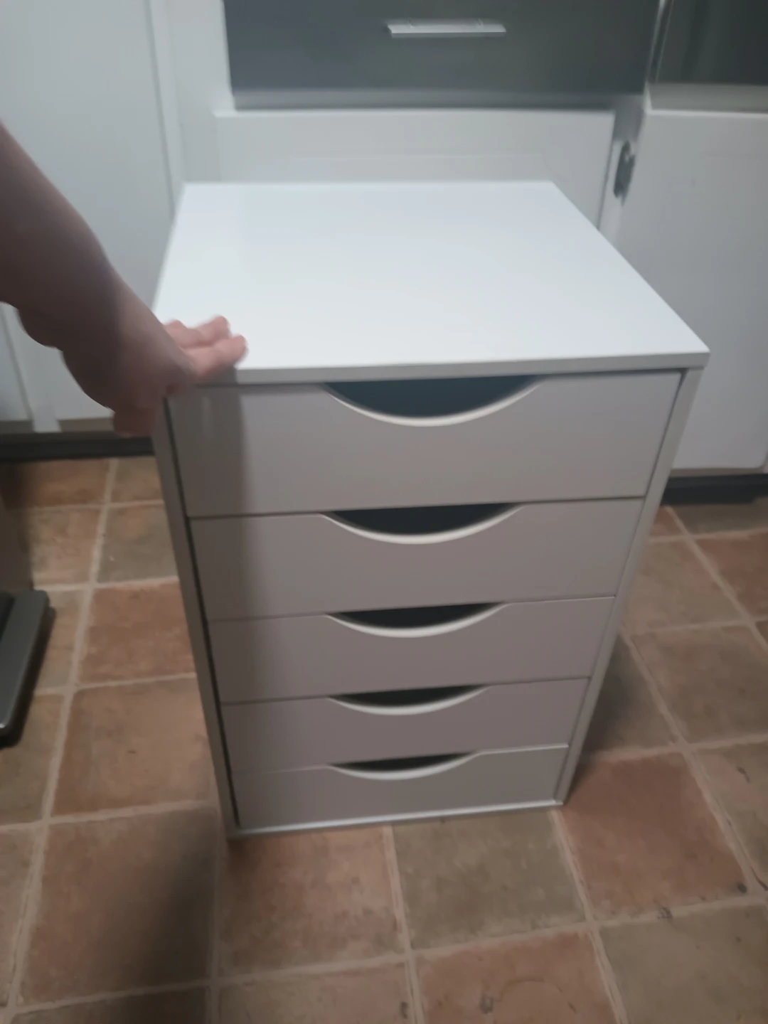 White 5 Drawer Unit