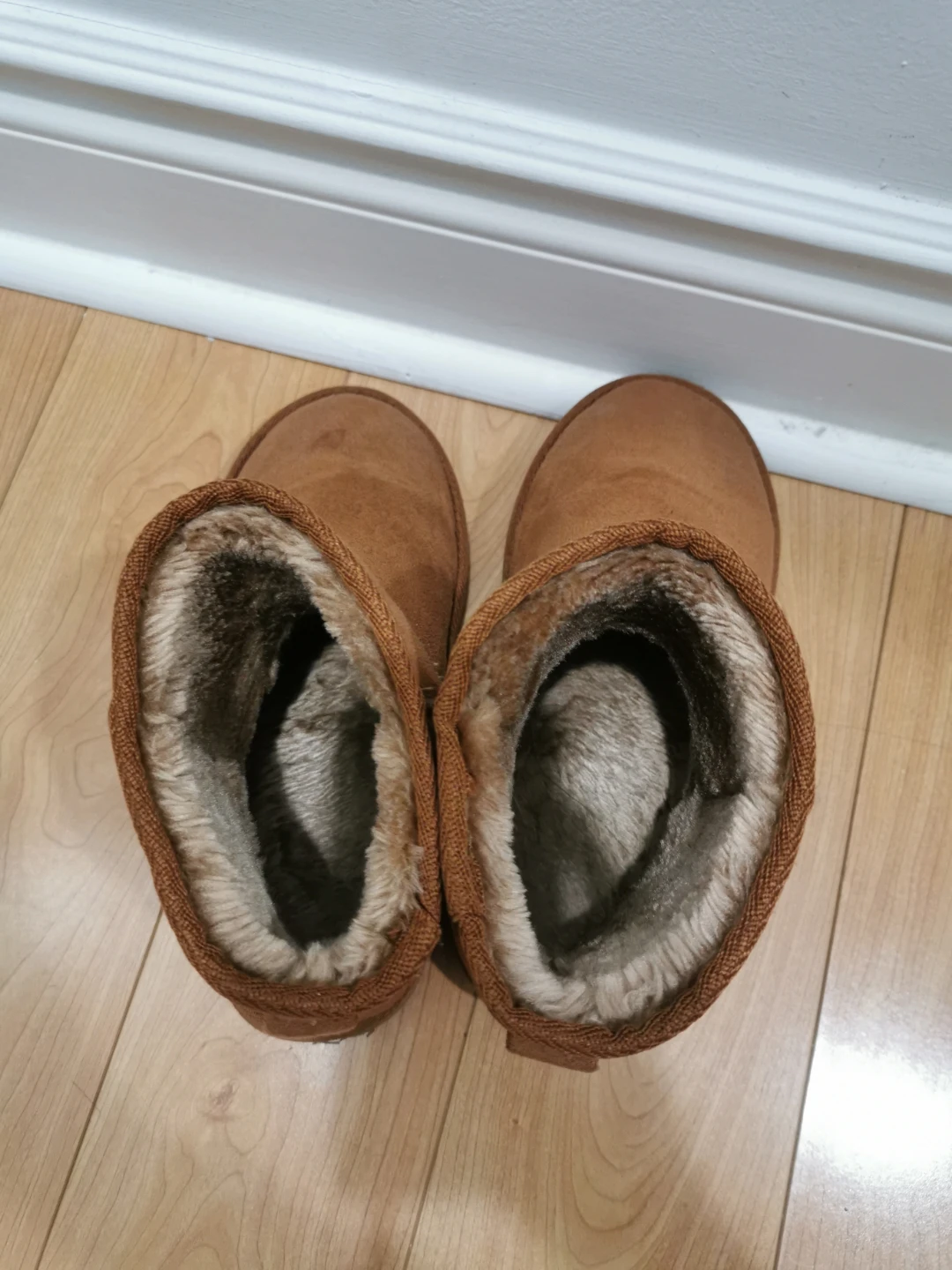 Brown Winter Boots, Size 6 - photo 4