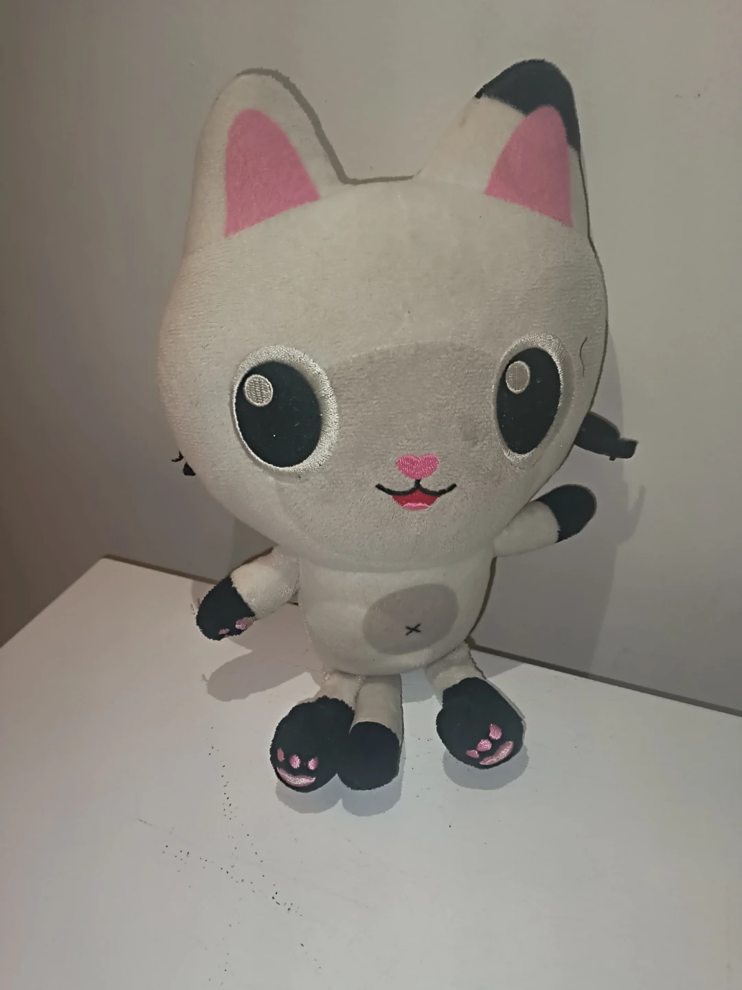 Gabby's Dollhouse Pandy Paws Plush Toy - photo 3