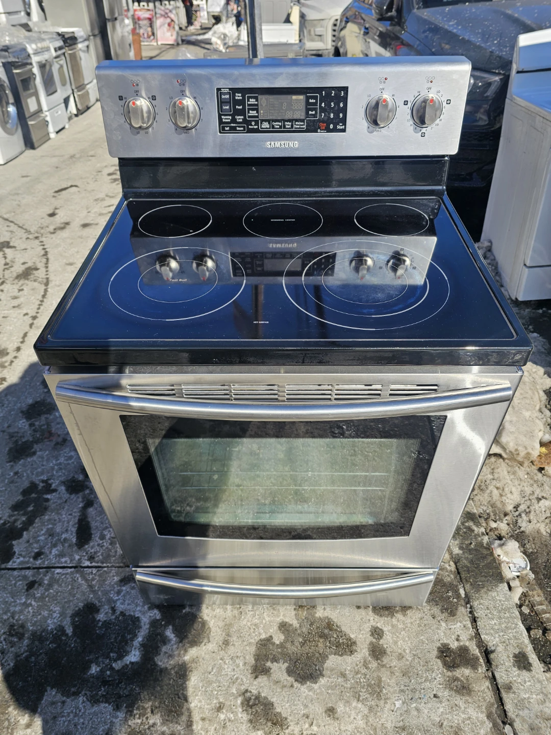 Samsung 30in Stainless steel electric stove