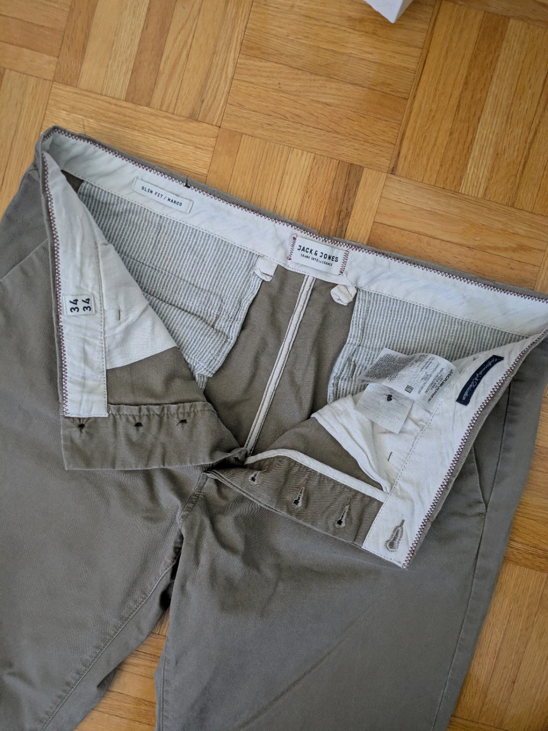 Jack and Jones Slim Fit Chinos/ Khakis (W34 L34) - photo 2