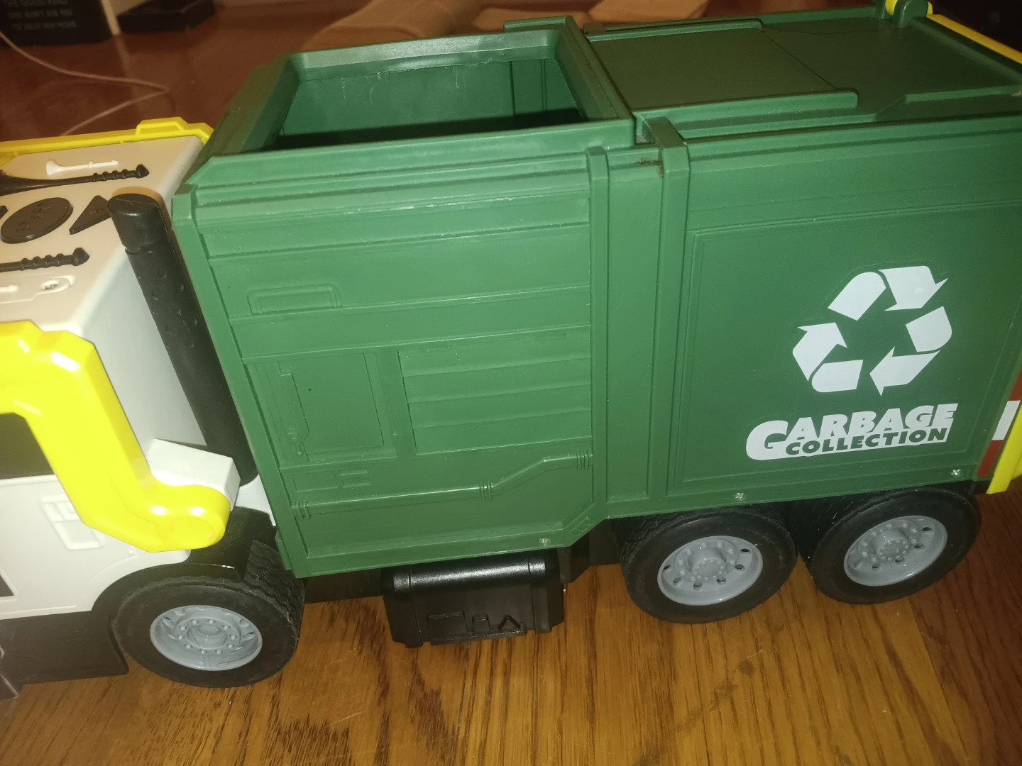 Garbage Collection Toy Truck - photo 2