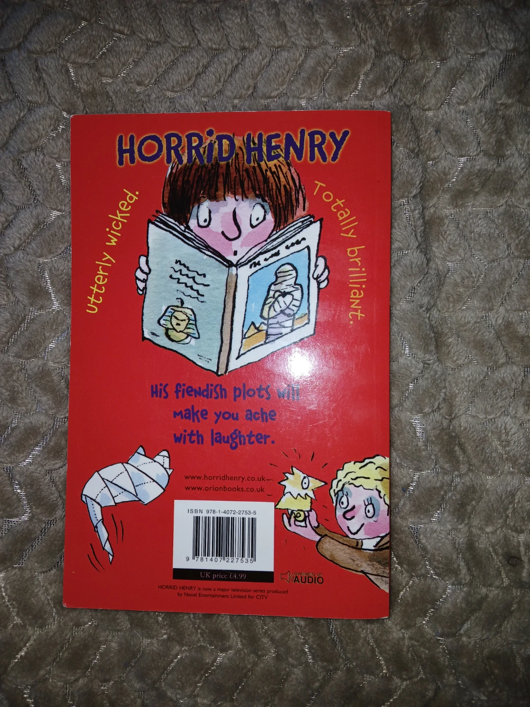Horrid Henry and the Mummy's Curse Book - photo 2