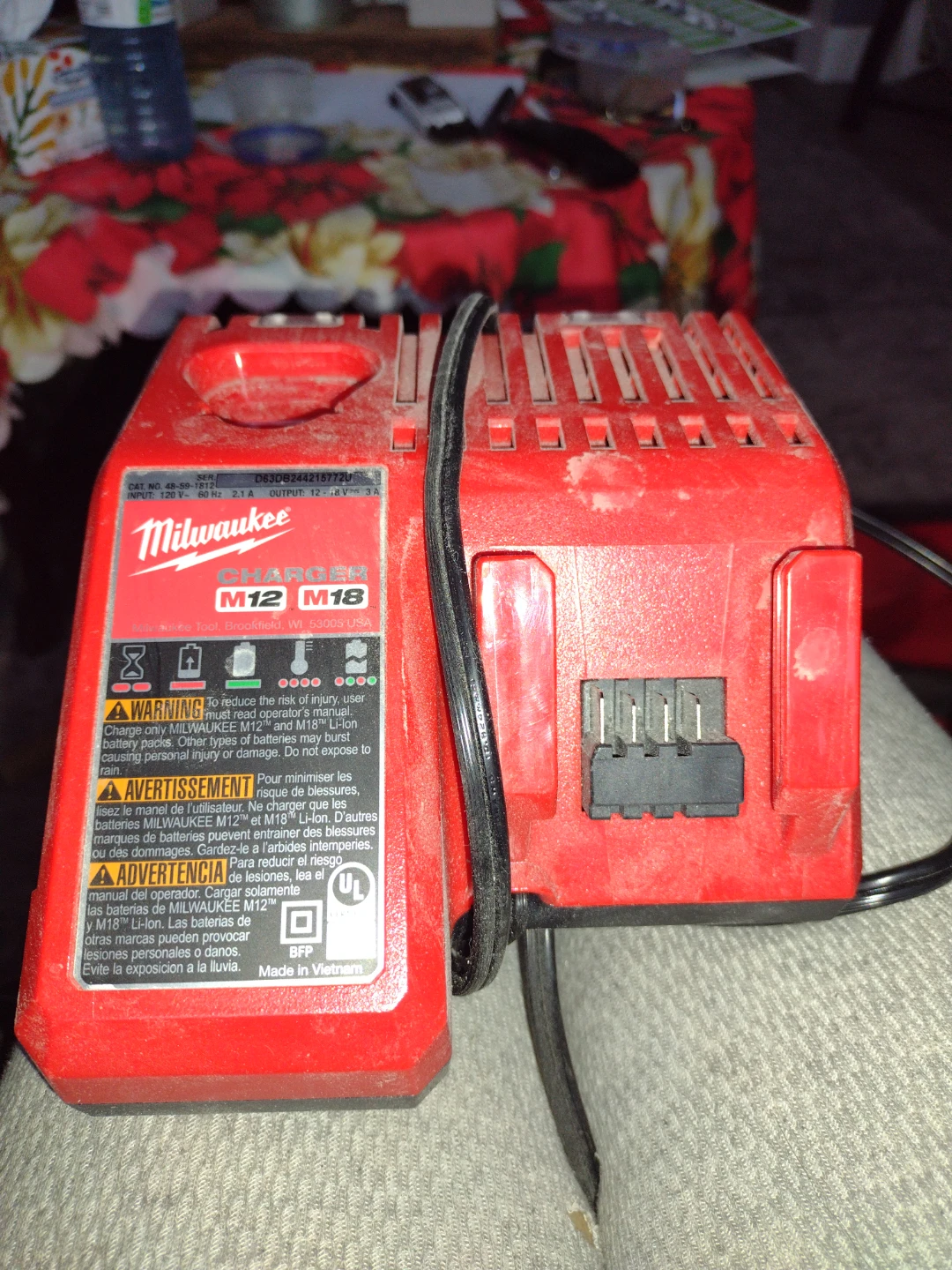 Milwaukee M12 M18 Battery Charger