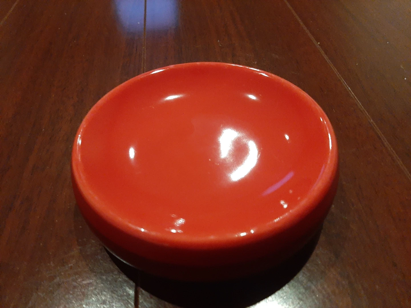 Red and Black Ceramic Soap Dish - photo 3
