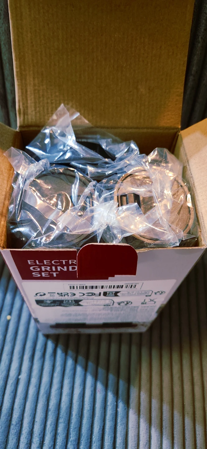 New Electrical Salt and Pepper grinder 🧡 - photo 2