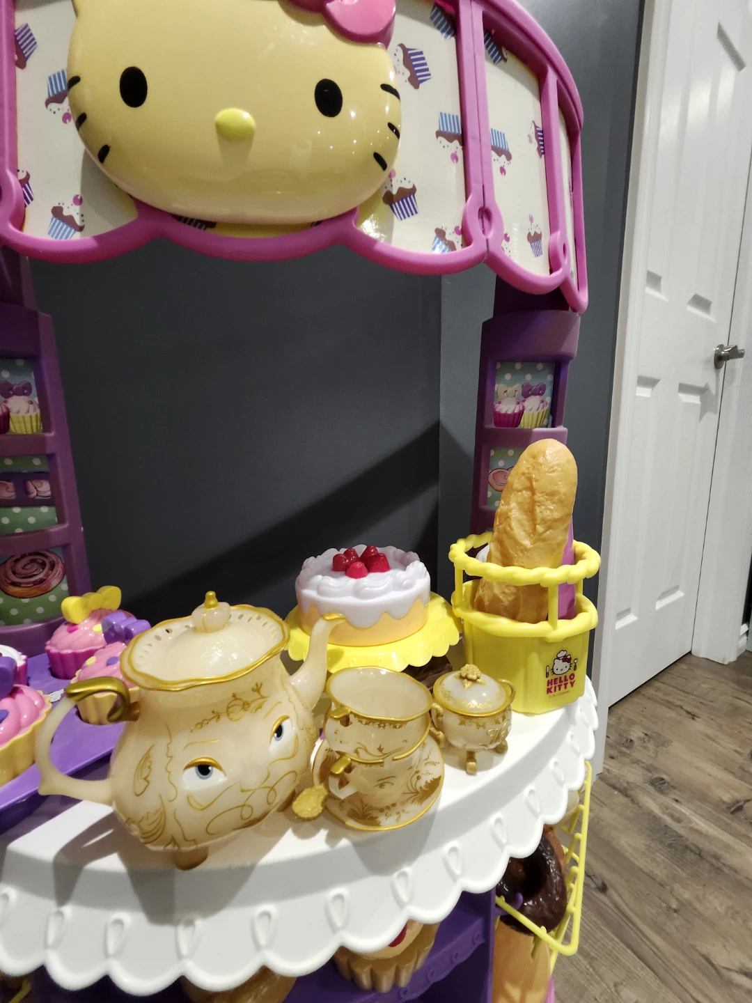 Hello Kitty Market Stand Playset - photo 4