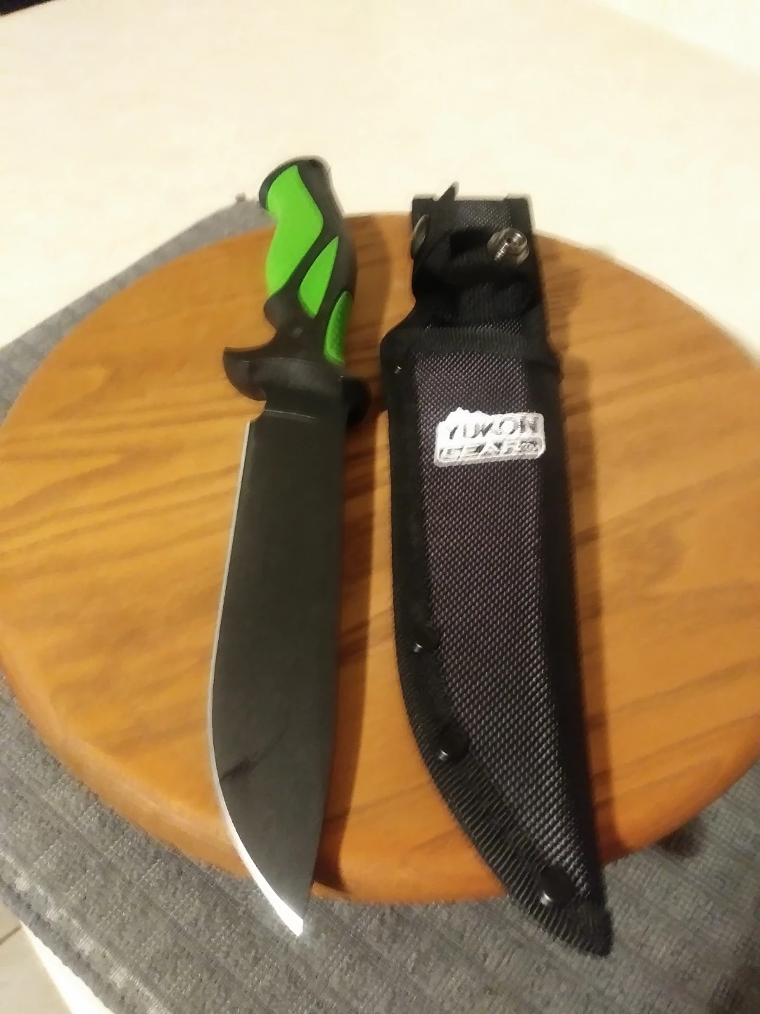 Yukon Gear Fixed Blade Knife with Sheath