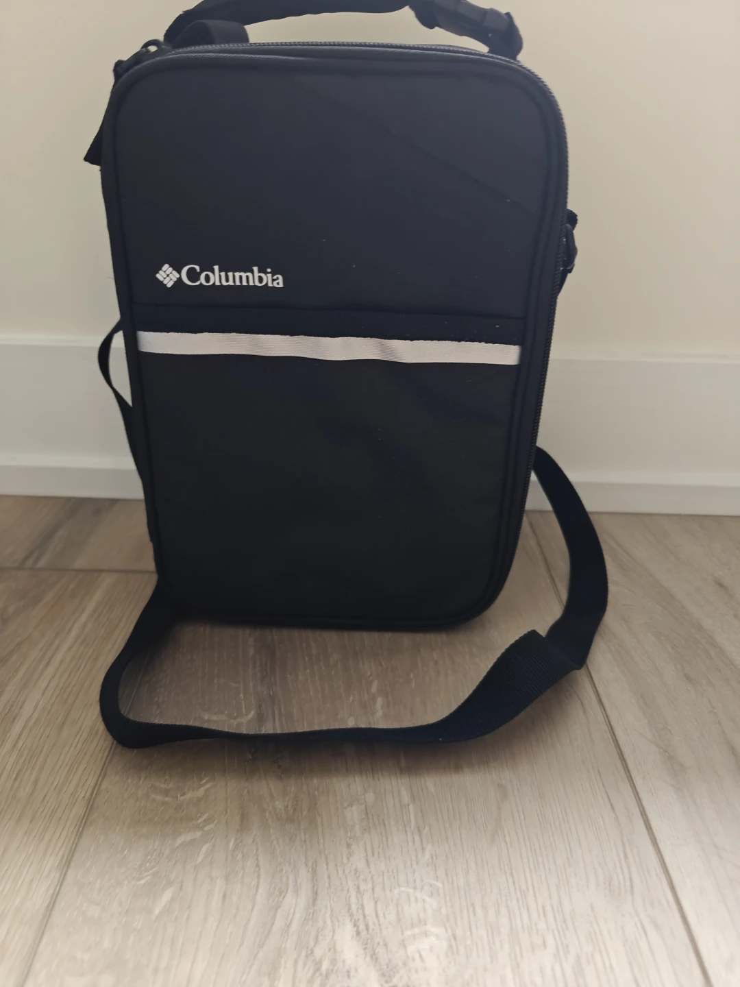 Columbia Black Lunch Bag