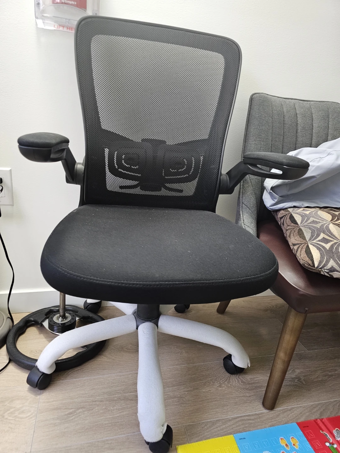 Black Mesh Office Chair