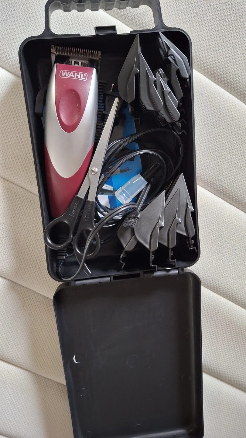Wahl Hair Clipper Set with Case