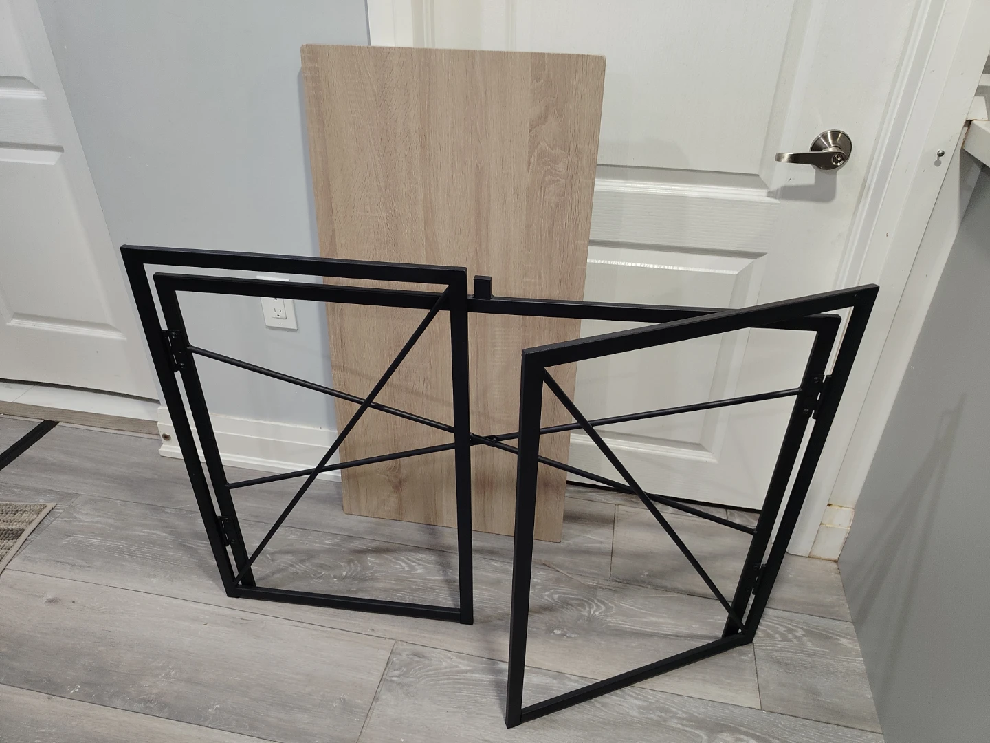 Small Black Metal & Wood Desk - photo 3