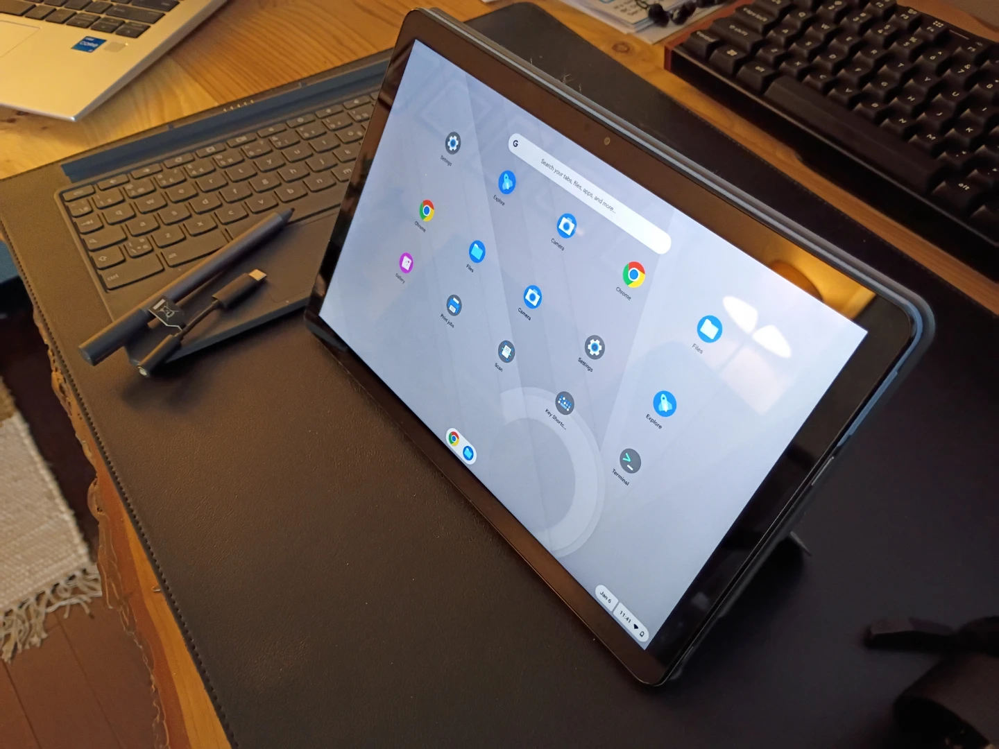 Lenovo Chromebook Duet (10.1") 2-in-1 - photo 2