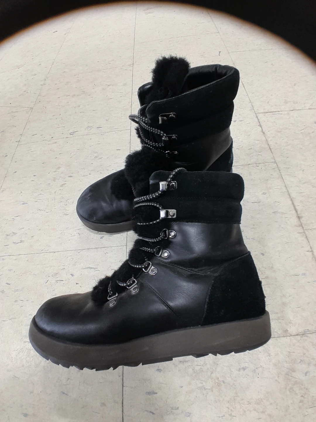 Black Winter Boots with Fur Trim original UGG men's Size 8 - photo 4