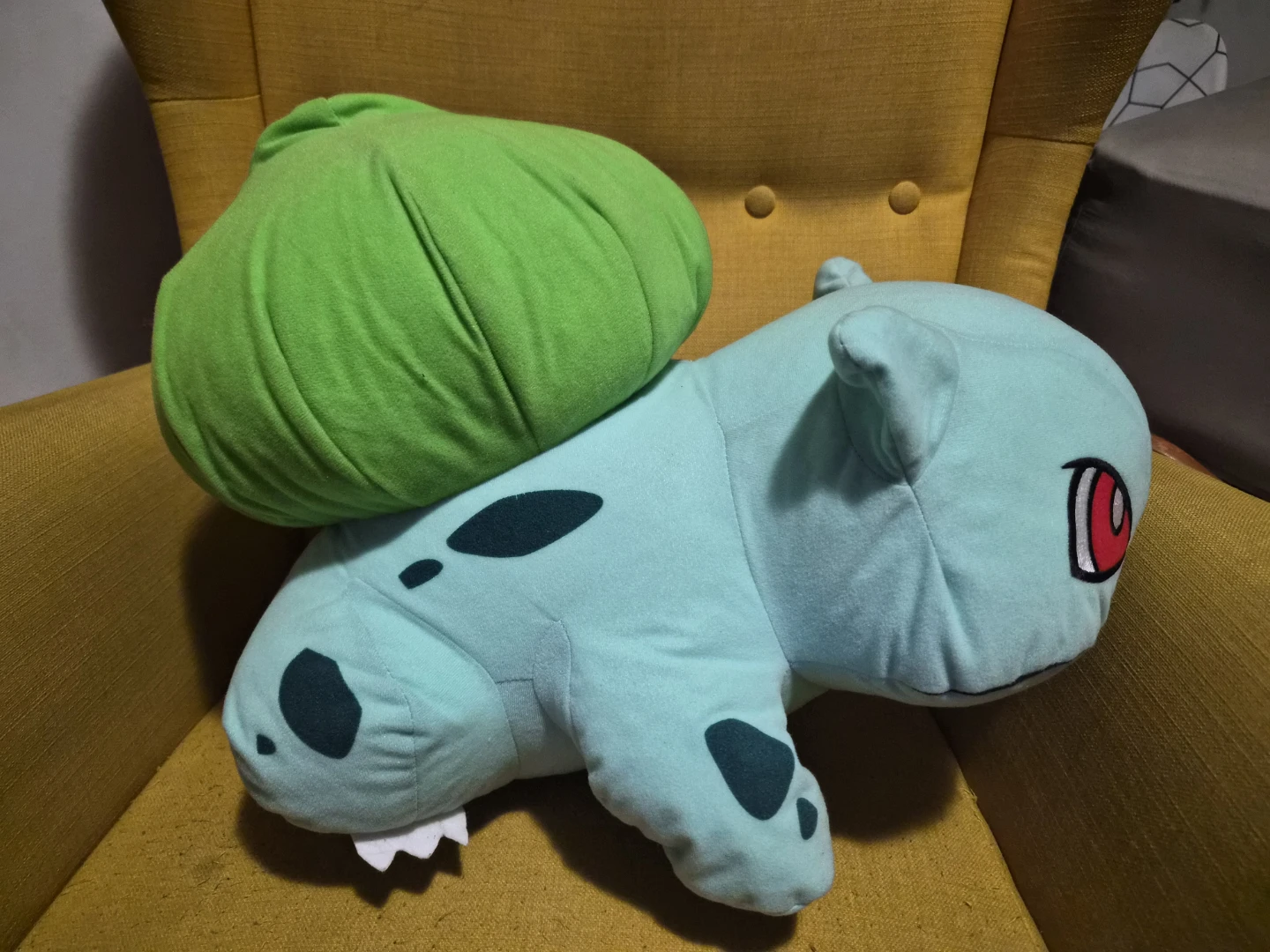 Bulbasaur Pokemon giant plushie/oversized stuffed animal - photo 2