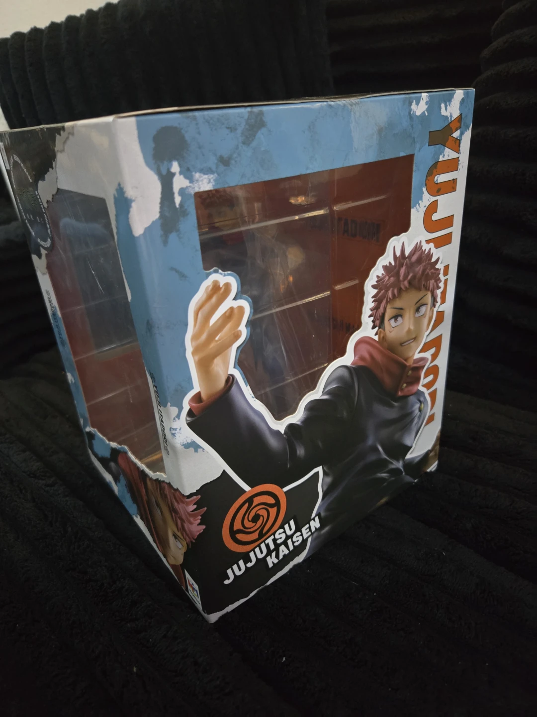 Jujutsu Kaisen Yuji Itadori Megahouse Figure - photo 2