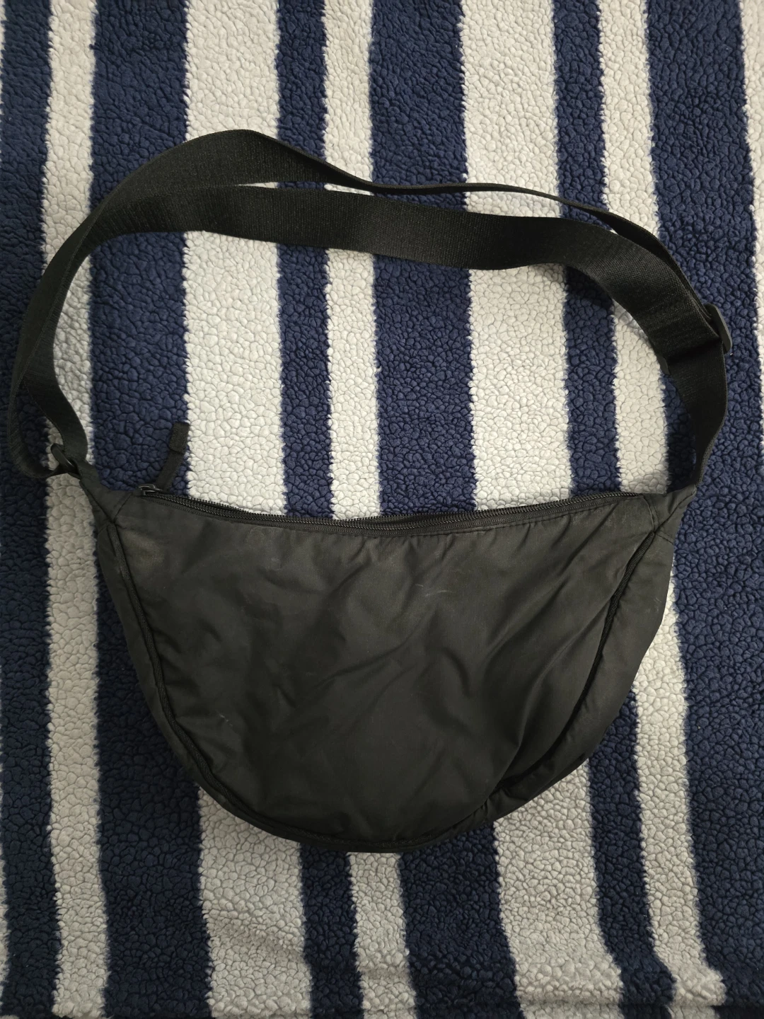 Black Shoulder Bag
