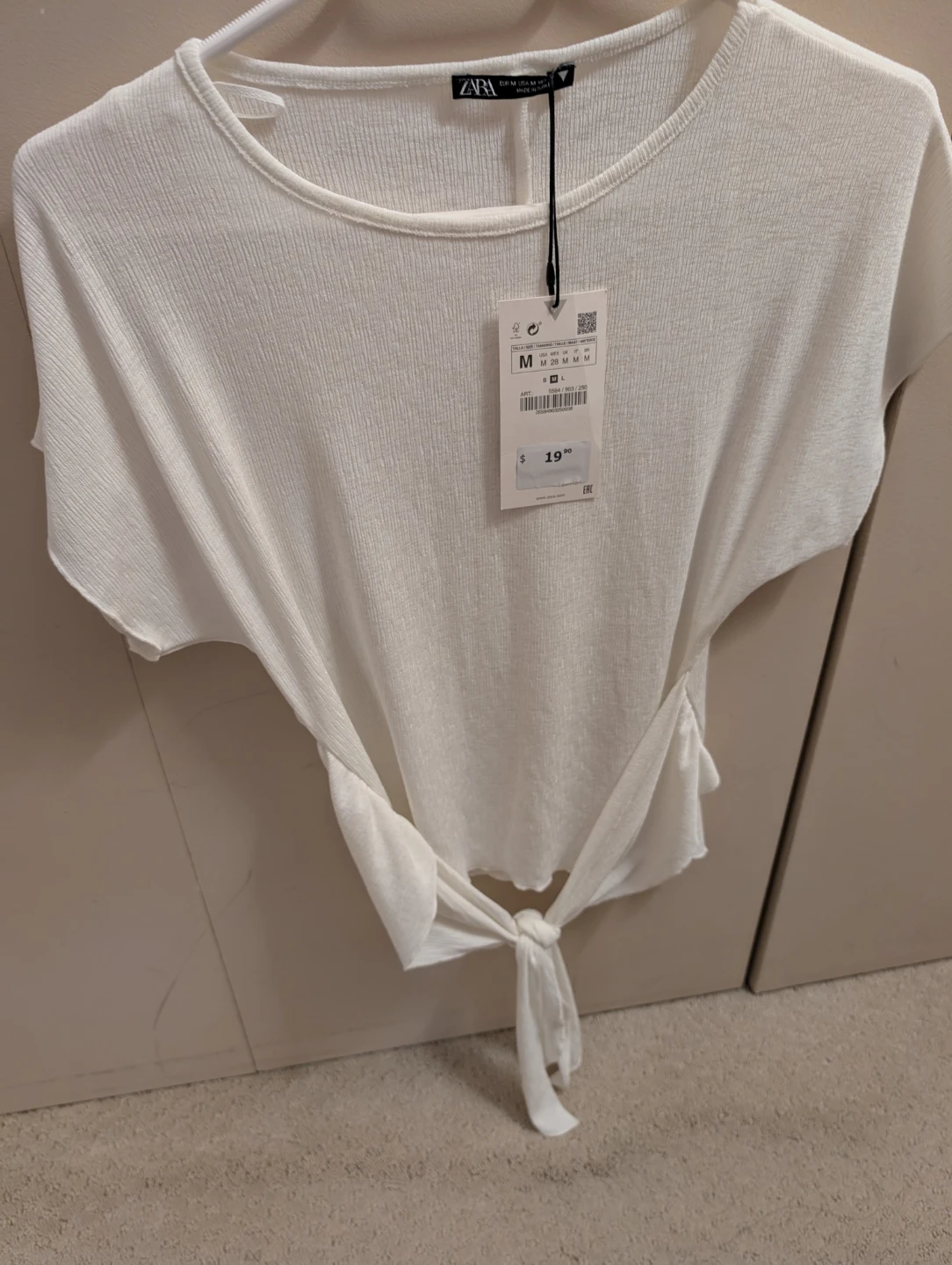 Zara new t-shirt size medium