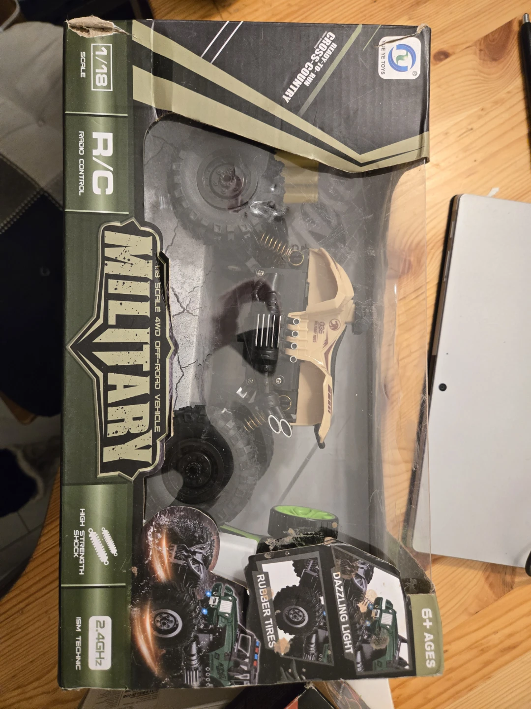 1/18 Scale RC Military Off-Road Vehicle