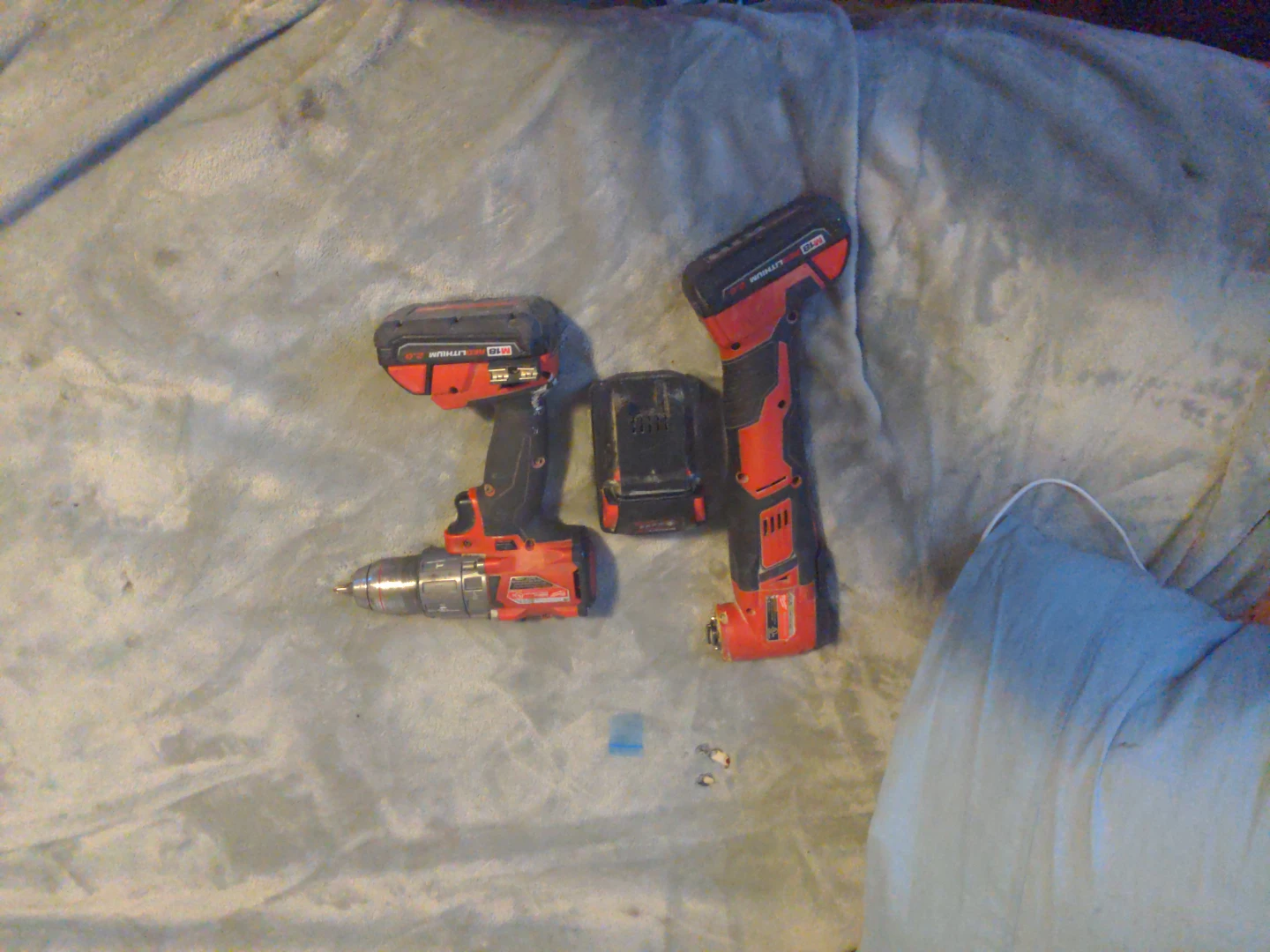 Milwaukee M18 Cordless Drill and Oscillating Tool Combo - photo 3