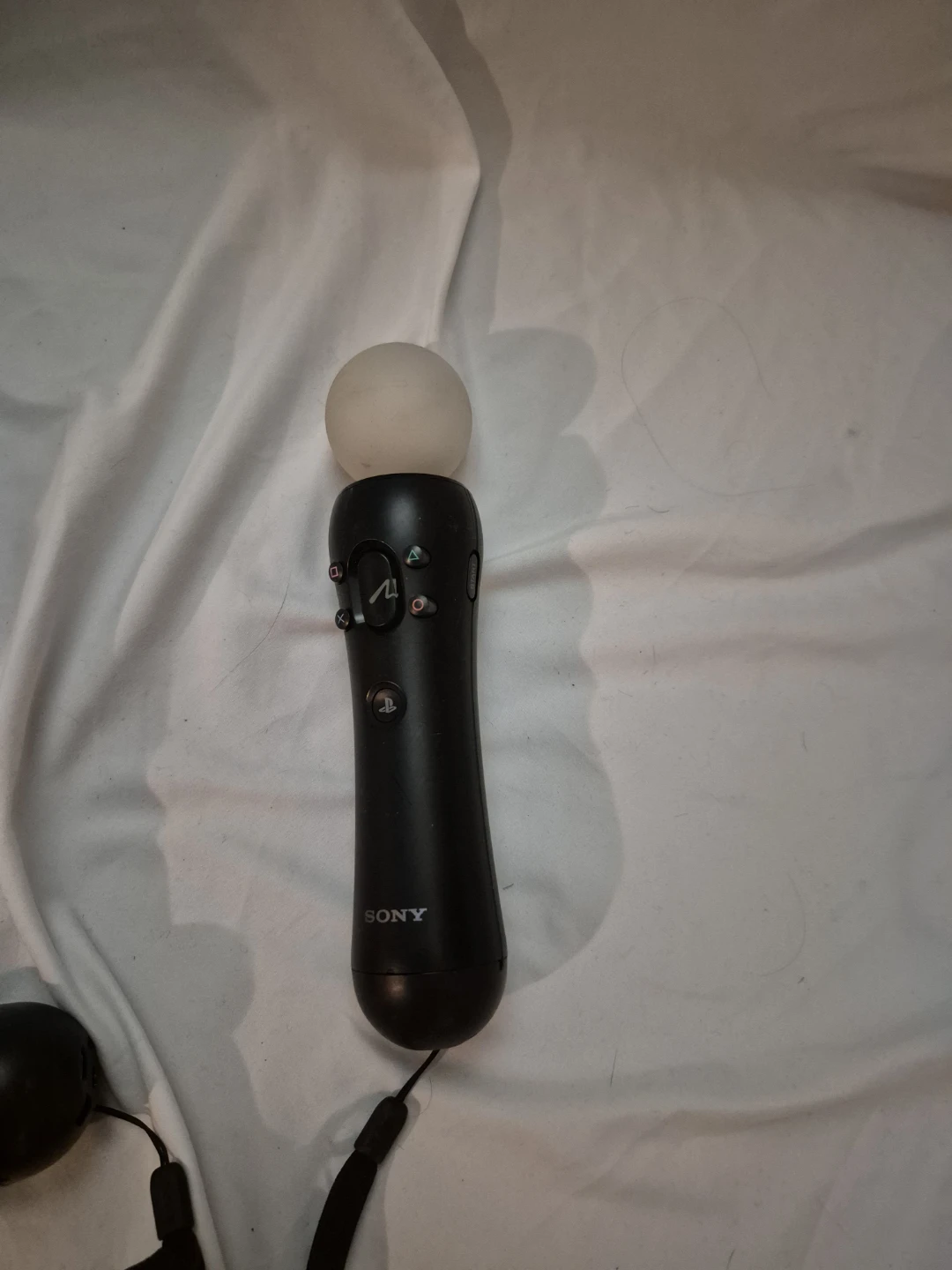 2 Sony PlayStation Move Motion Controllers (Pair)