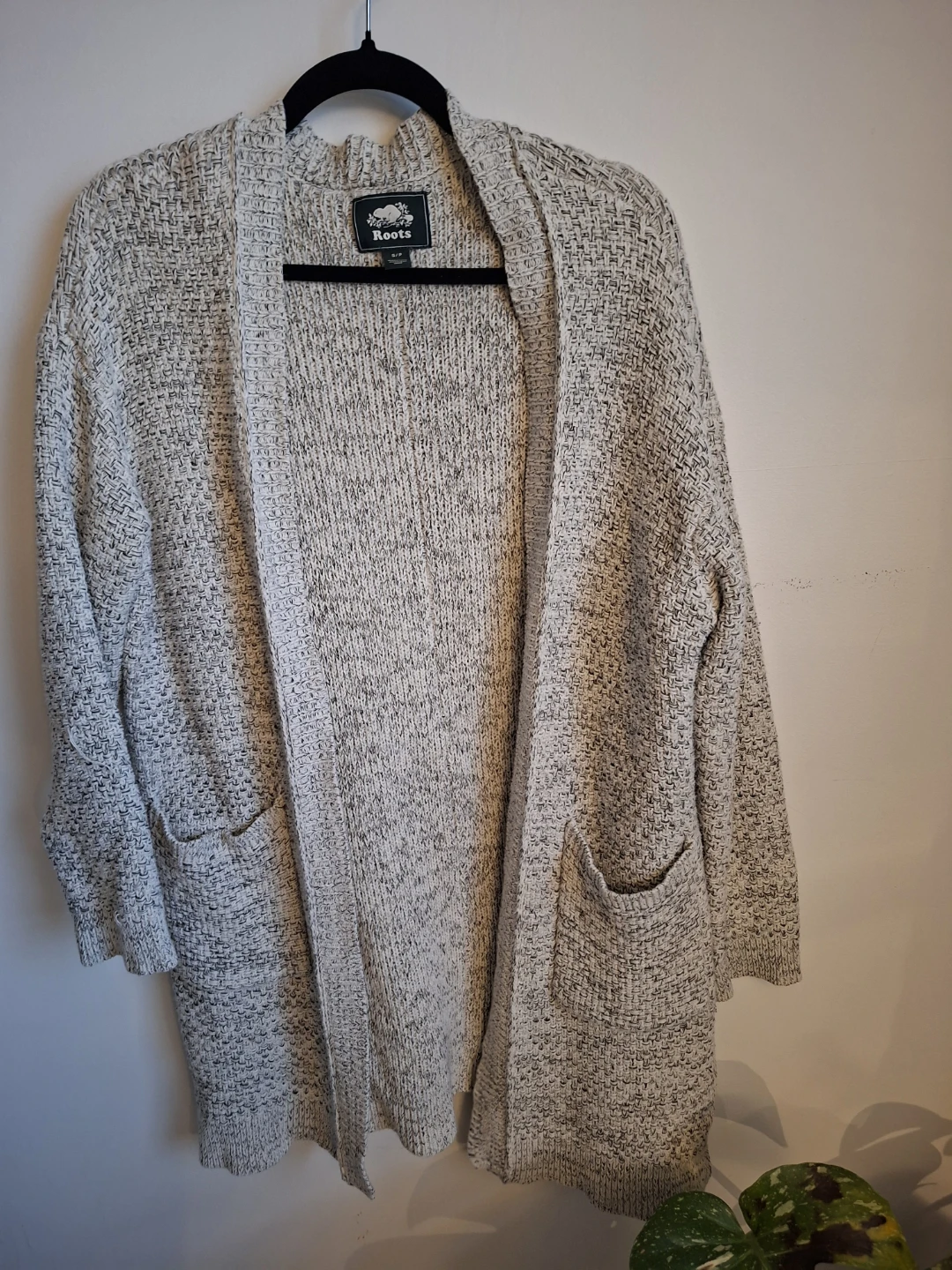 Roots Snowy Fox Cabin/Grey Knit Cardigan (Small) - photo 3