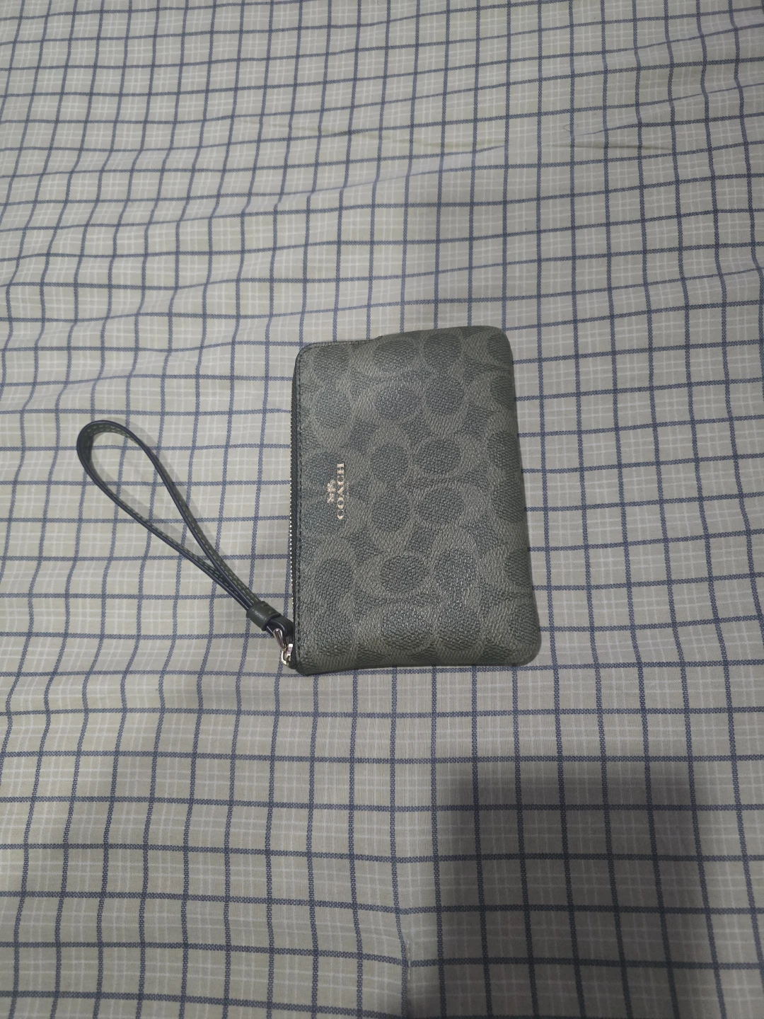 Coach Wristlet - photo 2