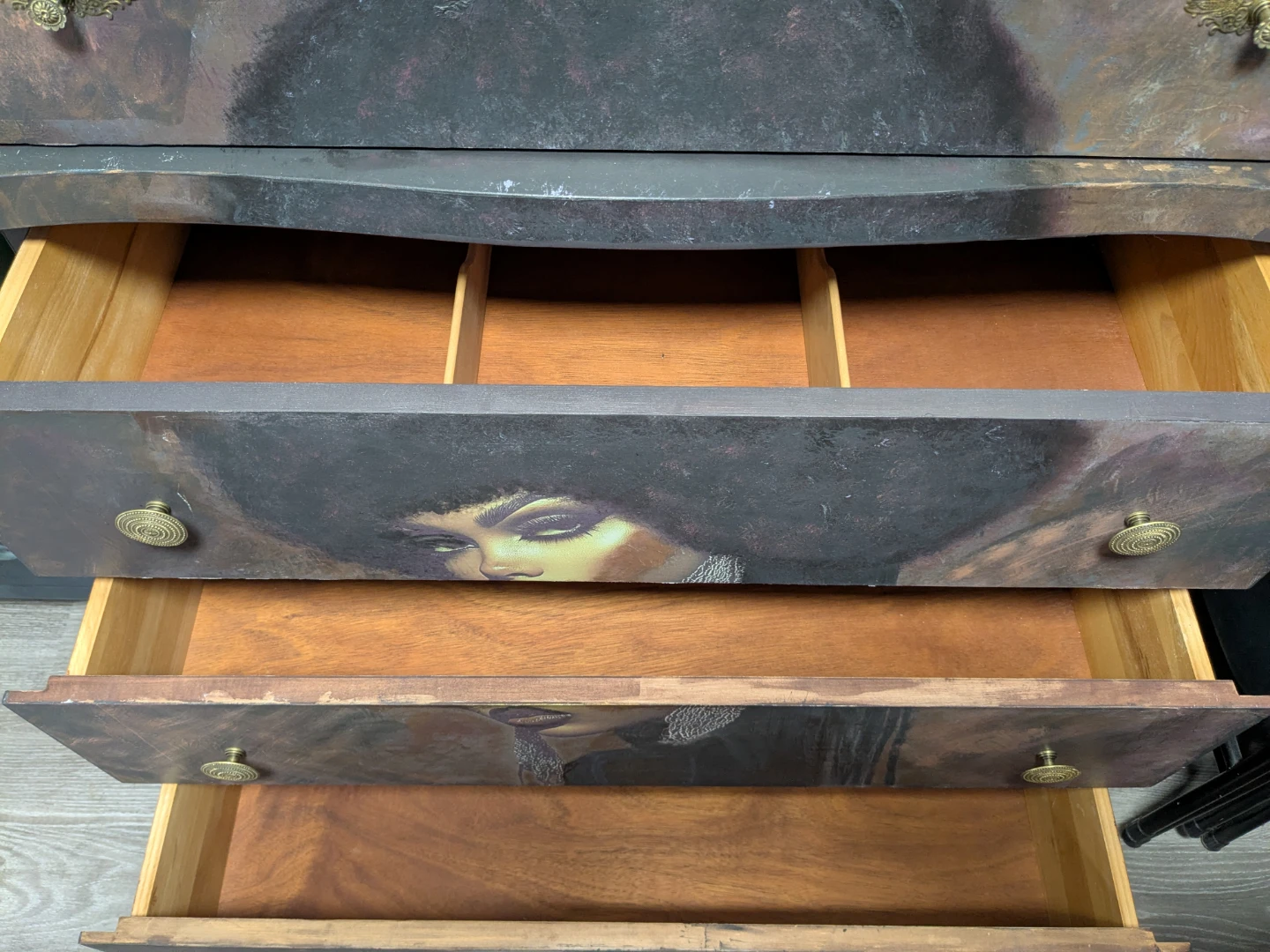 Vintage Dresser Refinished - photo 4