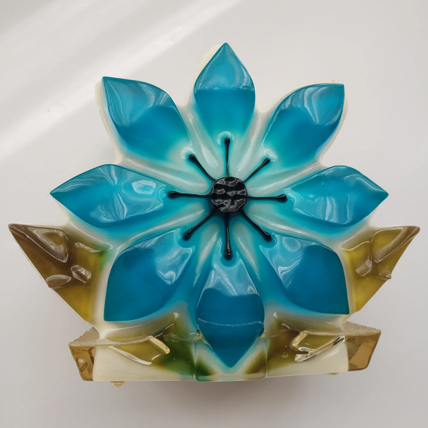 Lucite  Flower napkin Holder