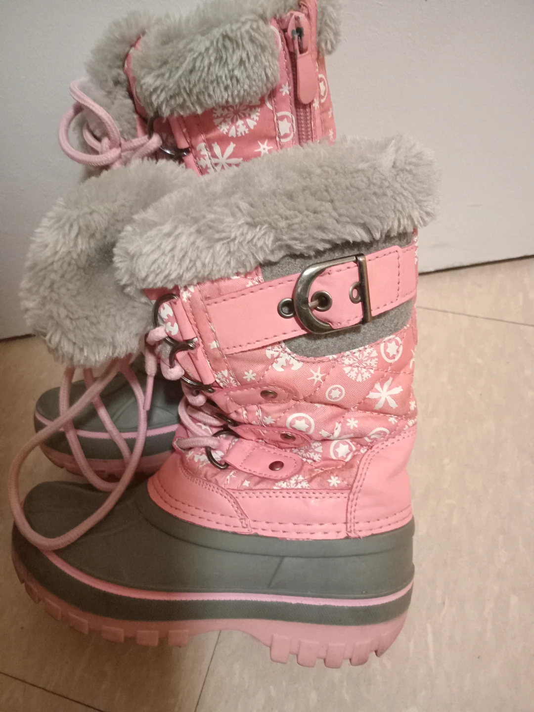 Pink Winter Snow Boots - toddler Size 10 💛
