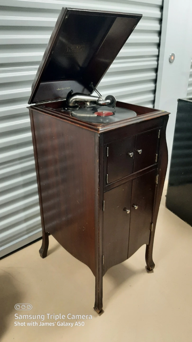 Victor Victrola VV-XA Antique Gramophone - photo 4