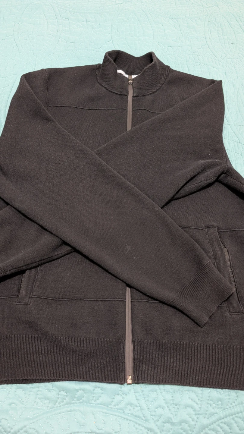 Roots Zip-Up Cardigan - Black and Large - photo 2