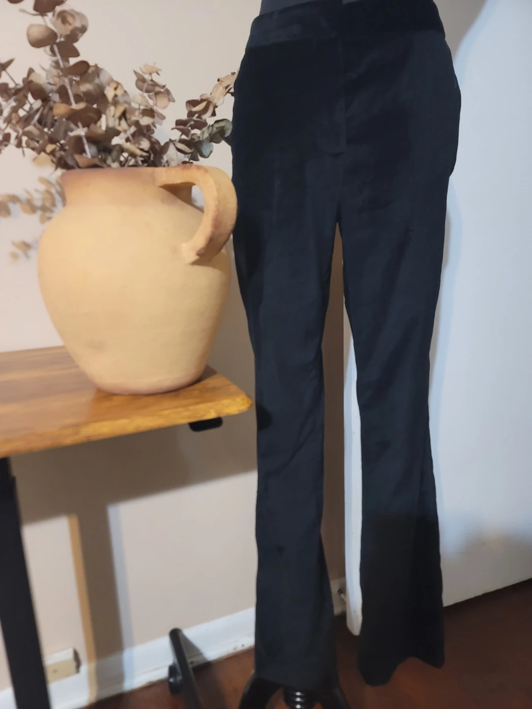 Isaac Mizrahi Target Black Velvet Trousers Cottonblend EUC Sz 8 - photo 4