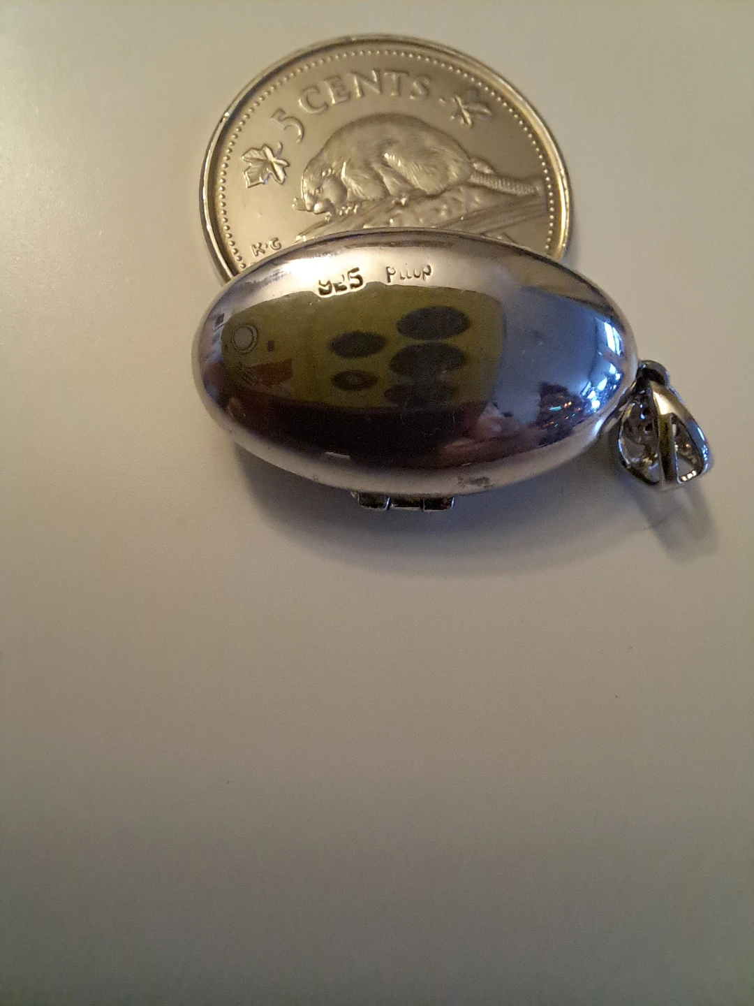 925 Silver Pillbox Pendant