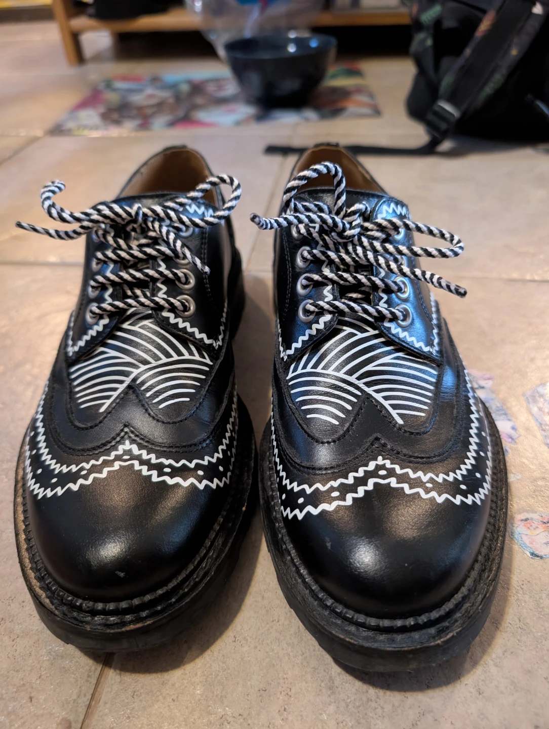 Size 8.5W Fluevog Aiden in Black & White