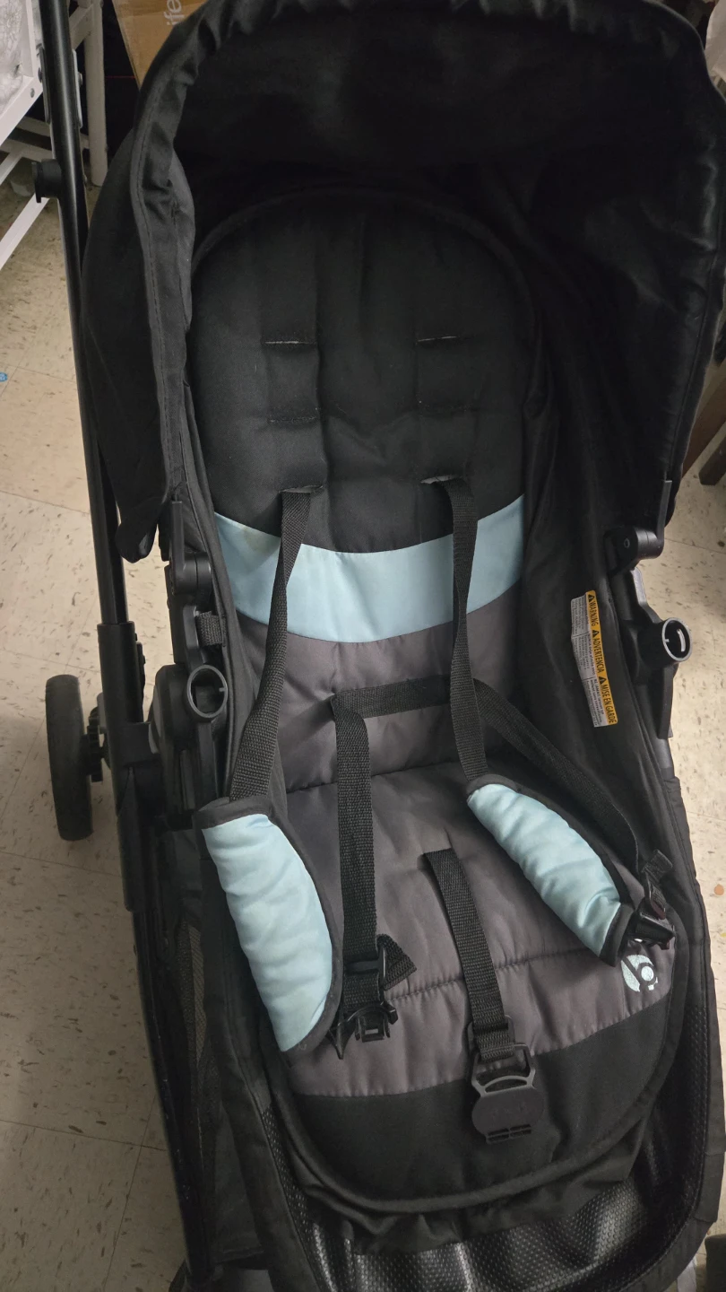 Baby Trend Stroller - Black & Gray