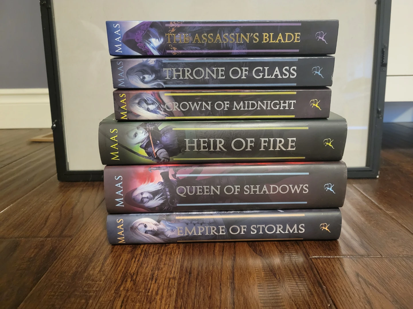 Throne of Glass Series by Sarah J. Maas - Original Covers