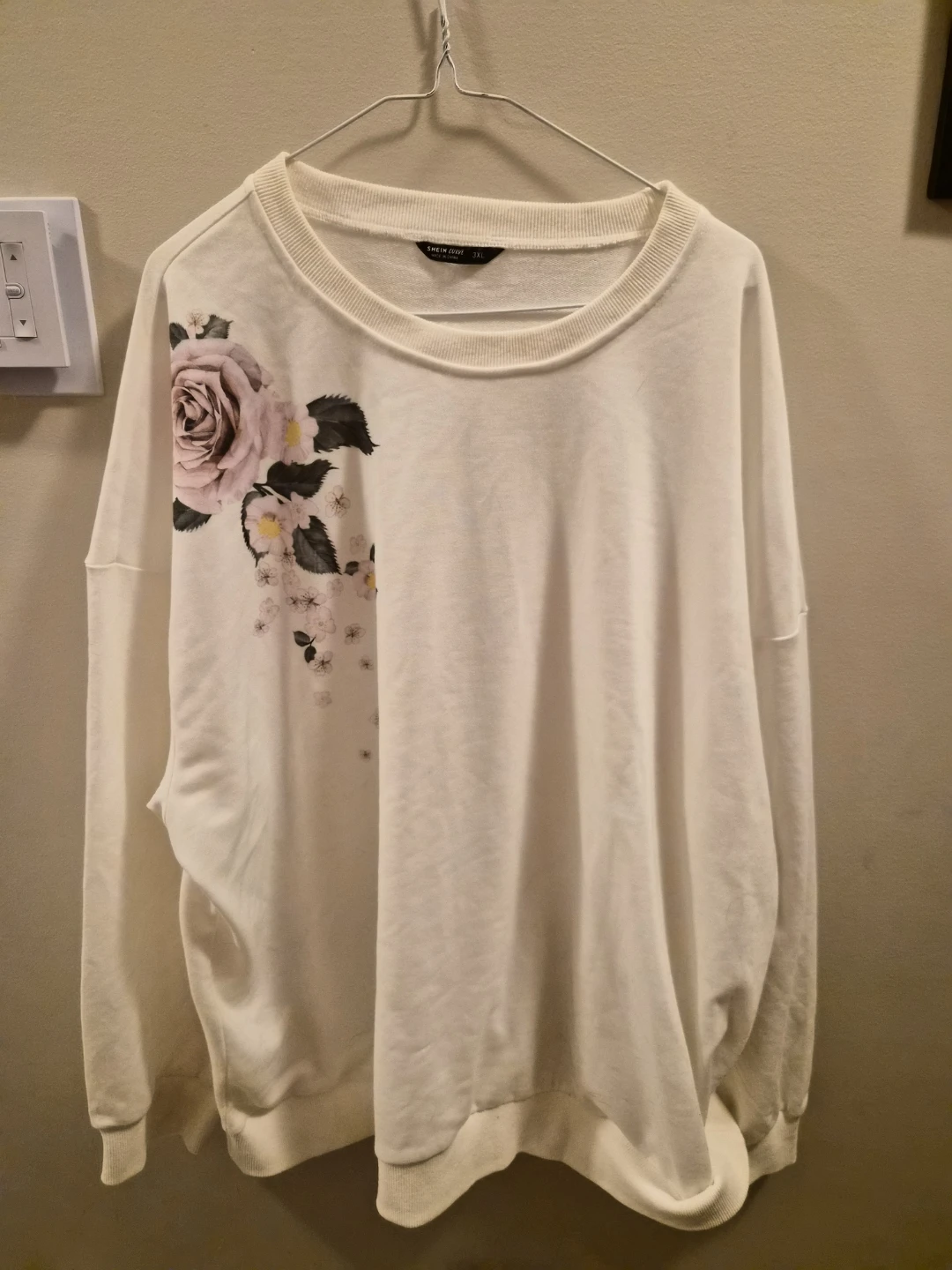 SHEIN CURVE White Floral Print Sweatshirt Size 3XL