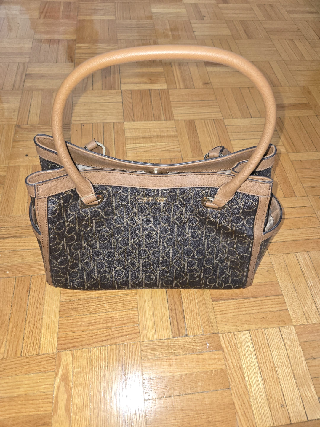 Calvin Klien leather monogram bag