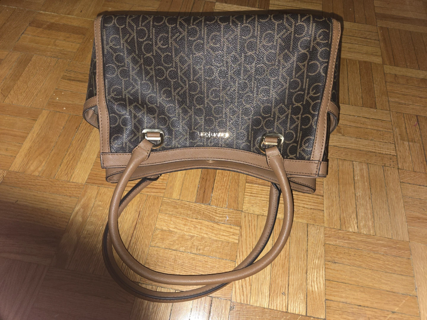 Calvin Klien leather monogram bag - photo 2