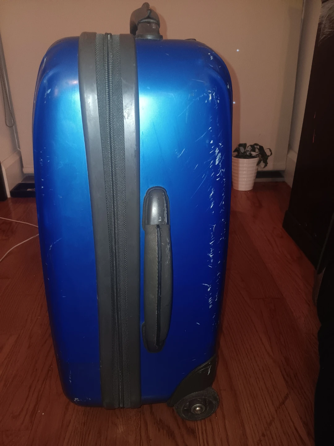 United Colors of Benetton Blue Carry-on Suitcase - photo 4