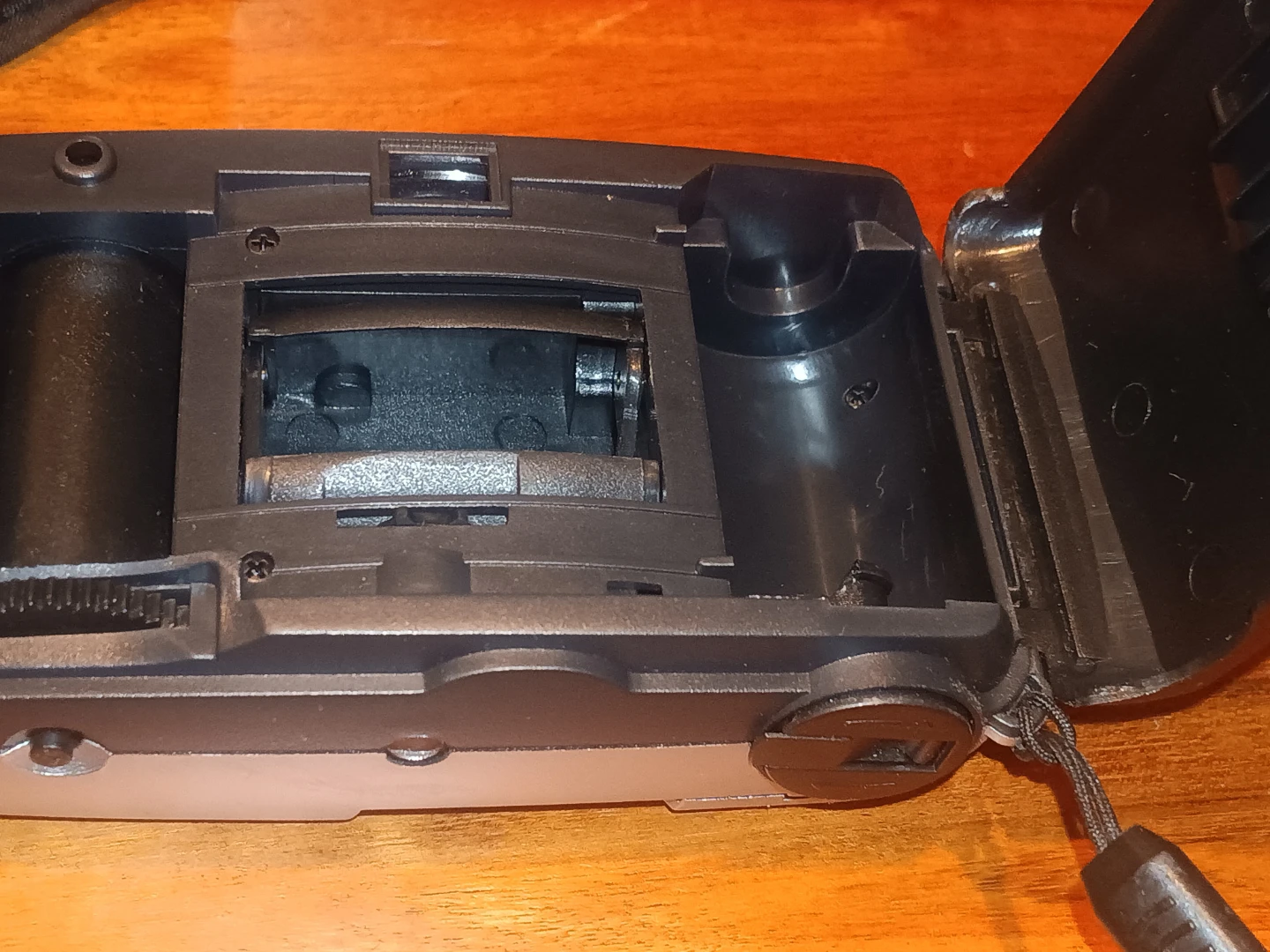 U.S. News 35mm Focus Free Camera - photo 2
