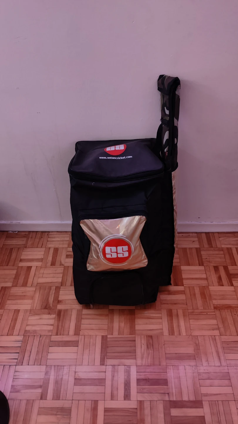 SS Cricket Kit