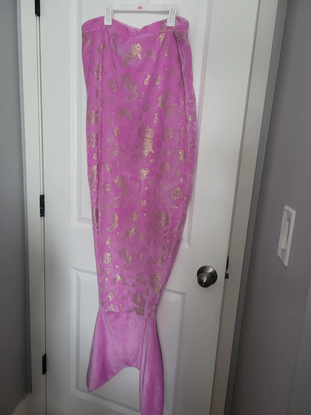 Mermaid cozy blanket - photo 2