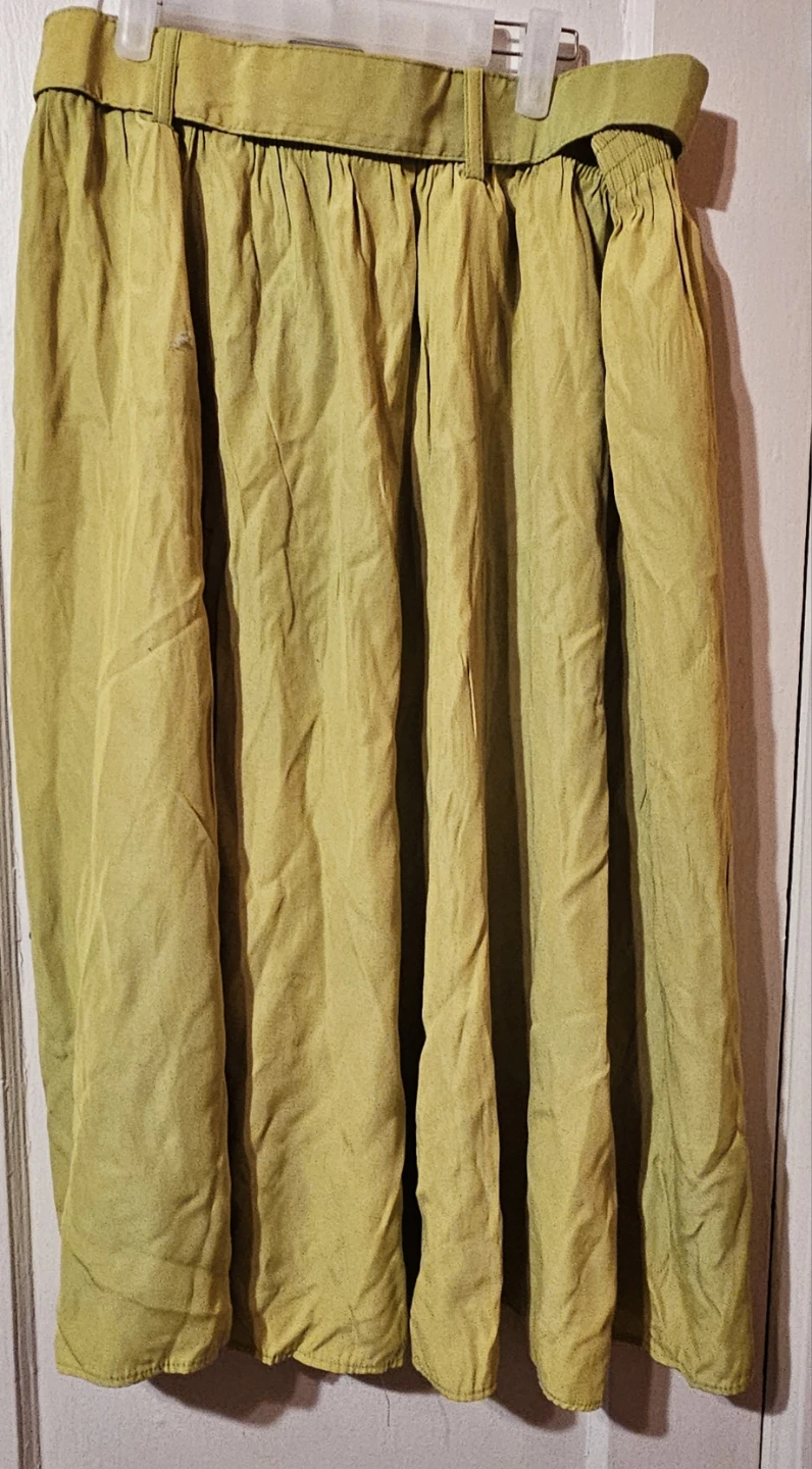 Women skirt - photo 2