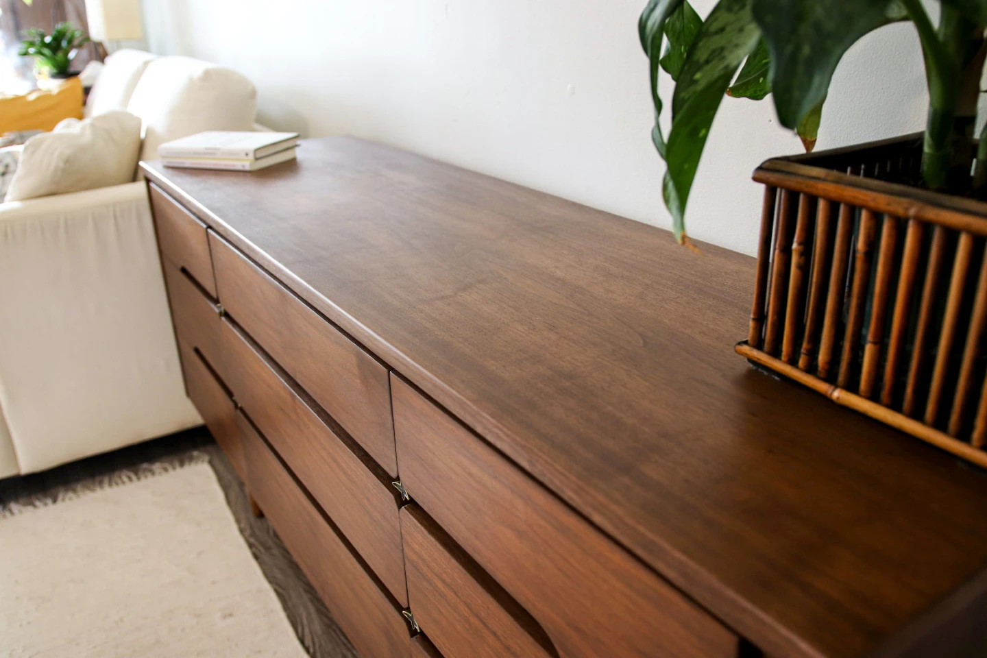 MCM Walnut 9-Drawer Dresser Kroehler Free Delivery - photo 5