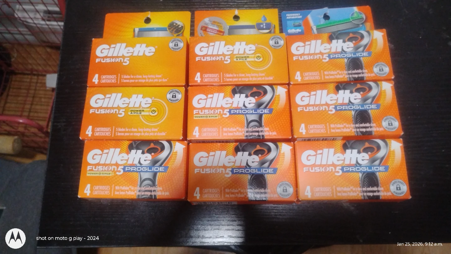 Gillette Fusion 5 ProGlide Razor Cartridges - 7 Packs of 4